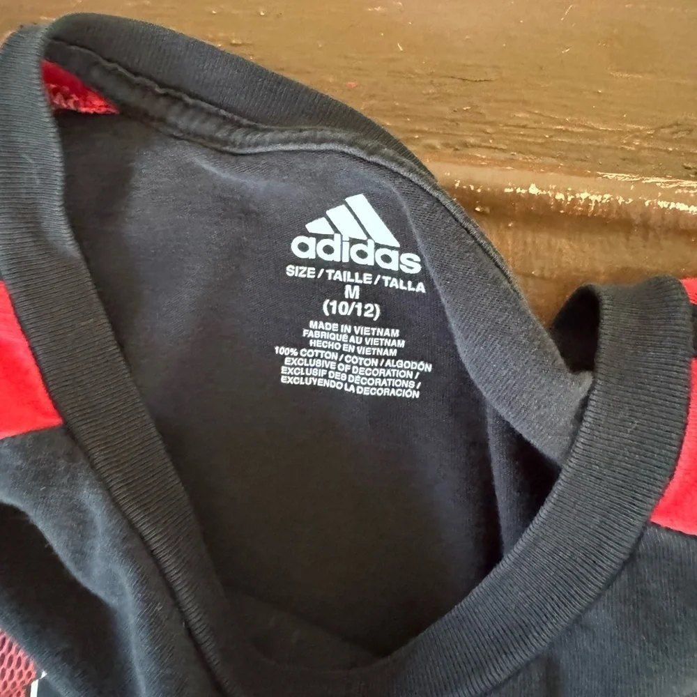 2 Adidas Kids' Long Sleeve T-shirts. Youth M (10/12)